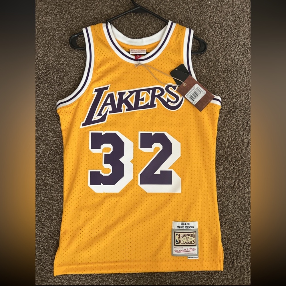 NBA Lakers Yellow Jersey